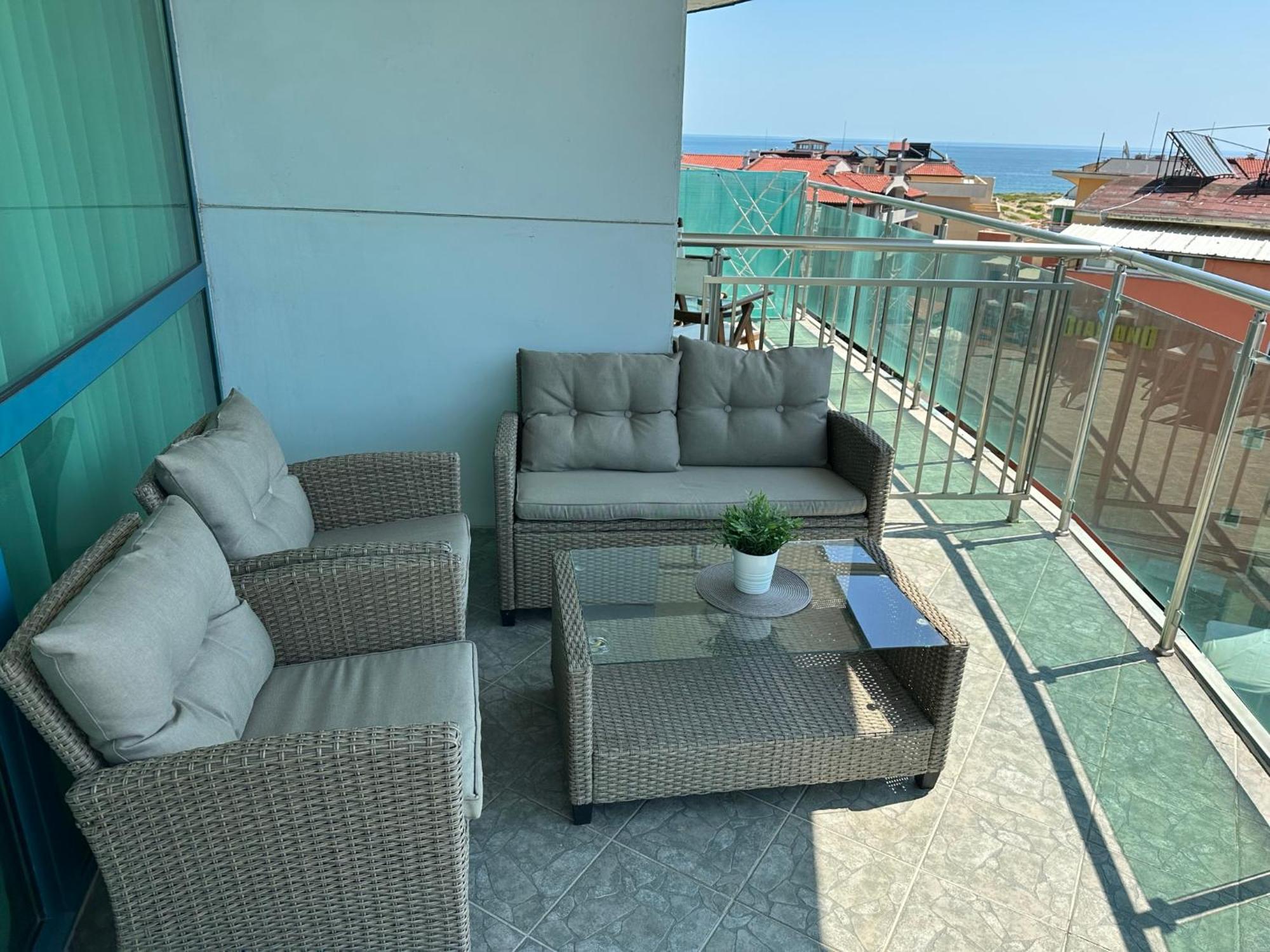 Spacious And Cozy Apartment In Complex Del Sol Primorsko Exterior foto